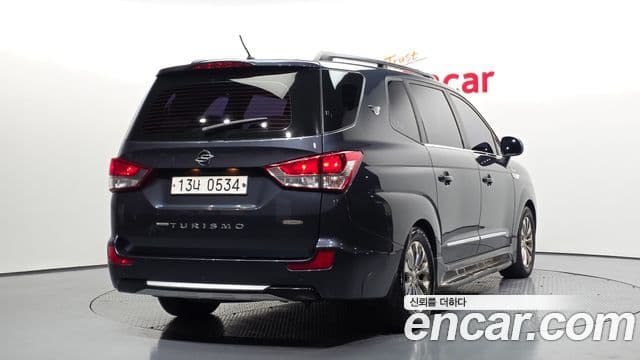 KG모빌리티(SsangYong) Korando 투리스모 4WD outdoor Edition 9인승, 2016 2