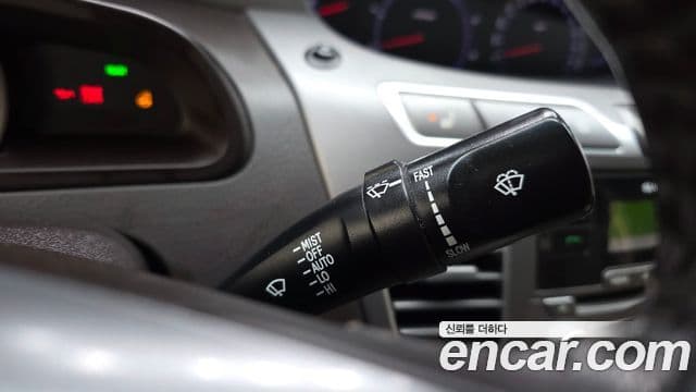 KG모빌리티(SsangYong) Korando 투리스모 4WD outdoor Edition 9인승, 2016 17