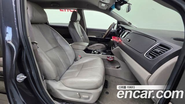 Kia All New Carnival President, 2016 10