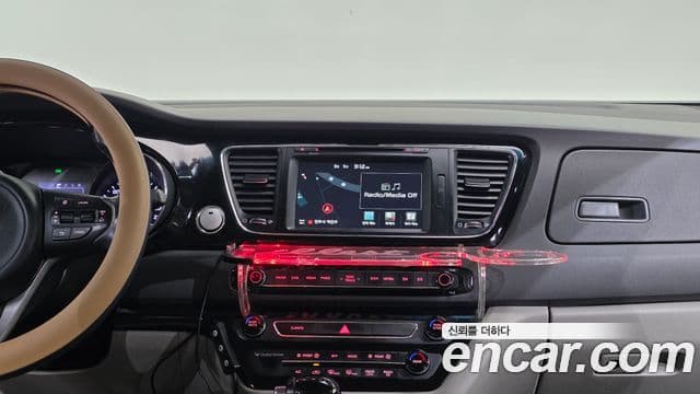 Kia All New Carnival President, 2016 16