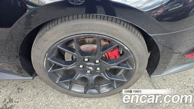 Ford Mustang купе, 2018 10