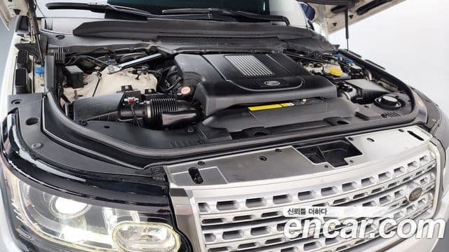 Land Rover Range Rover 4세대 4.4 SDV8 Vogue SE дизель, 2015 6