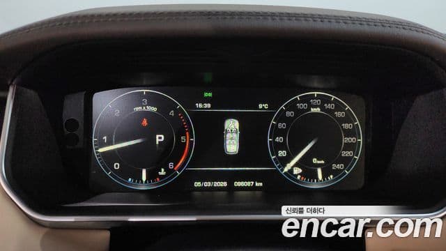 Land Rover Range Rover 4세대 4.4 SDV8 Vogue SE дизель, 2015 8