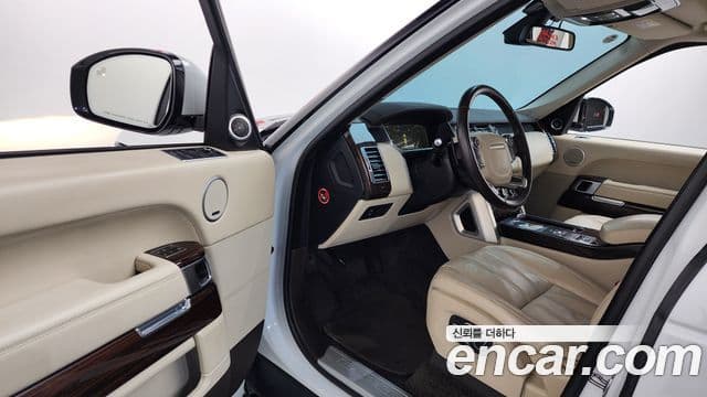 Land Rover Range Rover 4세대 4.4 SDV8 Vogue SE дизель, 2015 10