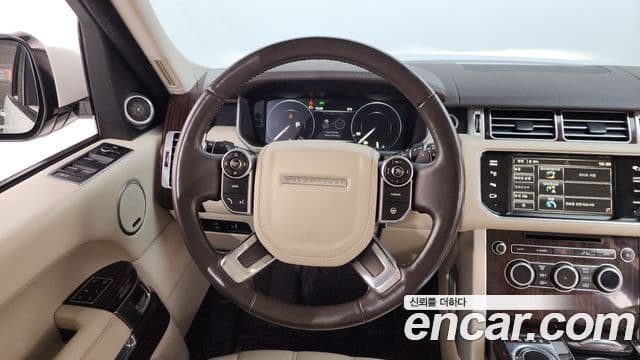 Land Rover Range Rover 4세대 4.4 SDV8 Vogue SE дизель, 2015 13