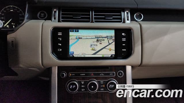 Land Rover Range Rover 4세대 4.4 SDV8 Vogue SE дизель, 2015 14