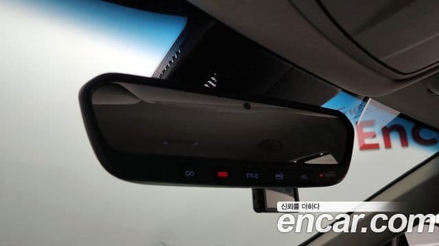 Genesis G80 Premium Luxury, 2018 17