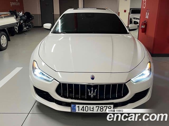 Maserati 기블리 3세대