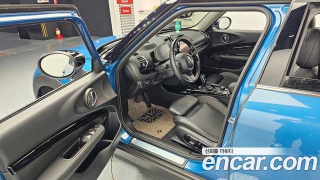 Mini Cooper 클럽맨 2세대, 2022 11