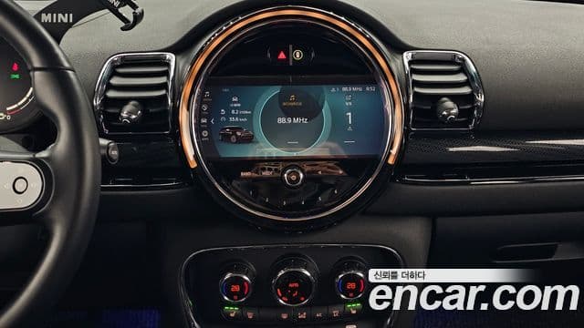 Mini Cooper 클럽맨 2세대, 2022 14