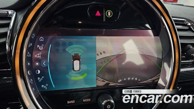 Mini Cooper 클럽맨 2세대, 2022 15