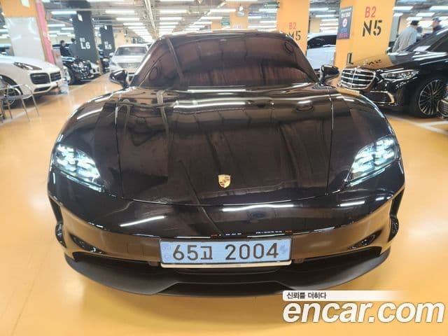 Porsche 타이칸 4S, 2026 1