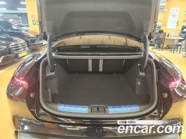 Porsche 타이칸 4S, 2026 8