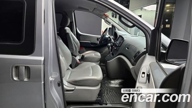 Hyundai Grand Starex Smart, 2017 10