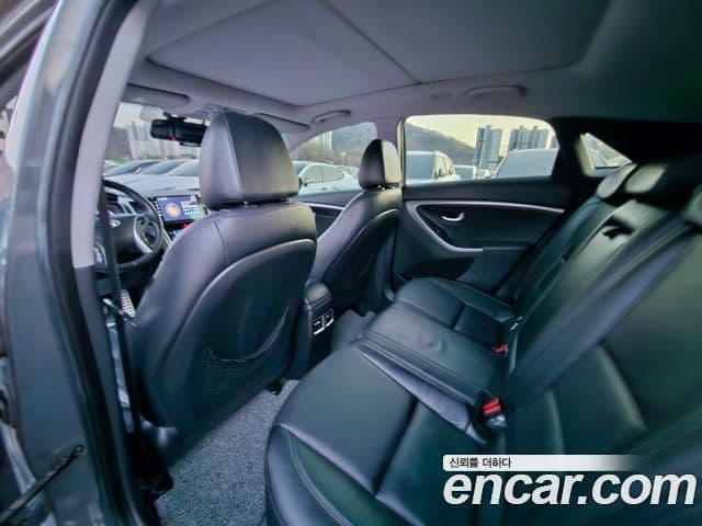 Hyundai i30(новый кузов / новое поколение) 1.6 GDI Extreme, 2012 10