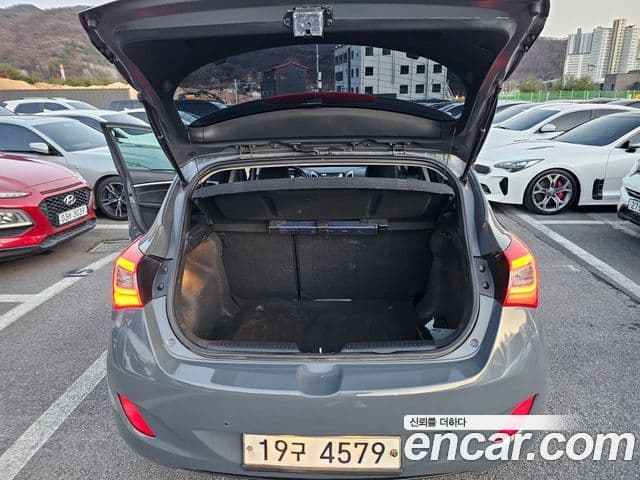 Hyundai i30(новый кузов / новое поколение) 1.6 GDI Extreme, 2012 15