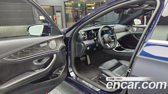 Mercedes-Benz E-класс W213 E350 4MATIC AMG Line Edition, 2021 11