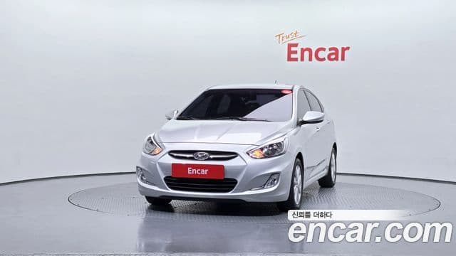 Hyundai Accent(новый кузов / новое поколение) Modern, 2015 3