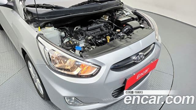 Hyundai Accent(новый кузов / новое поколение) Modern, 2015 6