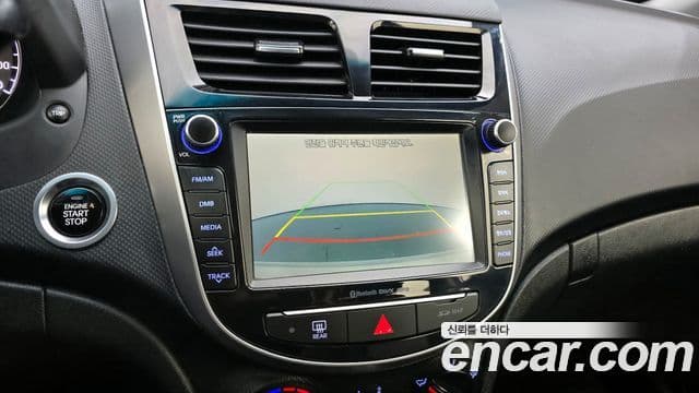 Hyundai Accent(новый кузов / новое поколение) Modern, 2015 16