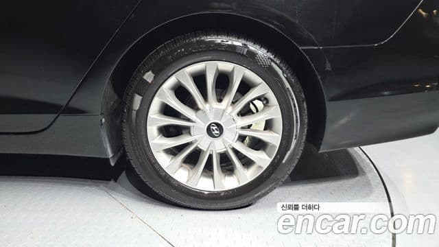 Hyundai LF Sonata 2.0 Smart, 2016 все фото