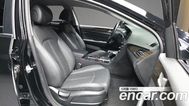 Hyundai LF Sonata 2.0 Smart, 2016 11