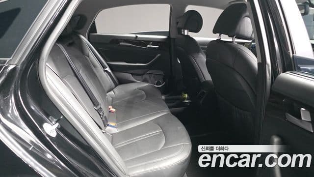 Hyundai LF Sonata 2.0 Smart, 2016 12