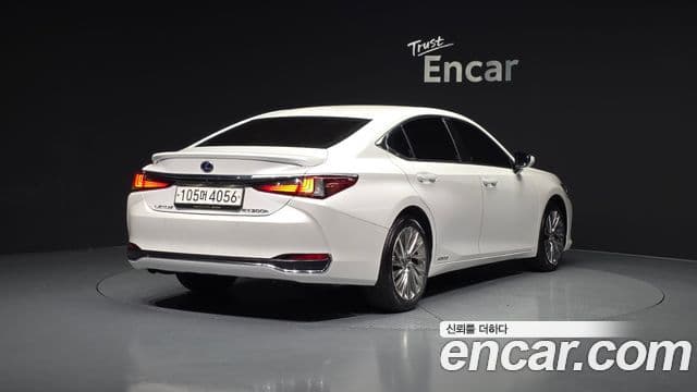 Lexus ES300h 7세대 Luxury Plus, 2021 2