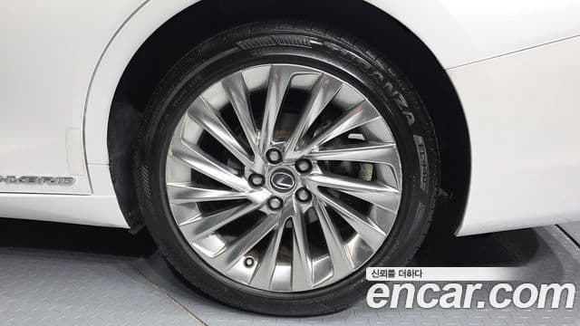 Lexus ES300h 7세대 Luxury Plus, 2021 все фото