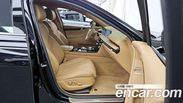 Genesis G80 (RG3) бензин 2.5 турбо 2WD, 2025 11