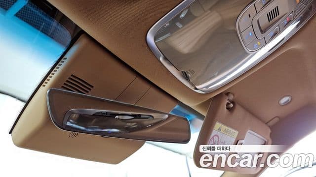 Genesis G80 (RG3) бензин 2.5 турбо 2WD, 2025 18