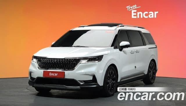 Kia Carnival 4세대 Signature, 2022 1