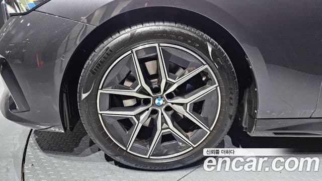 BMW 5시리즈 (G60) 520i M Sport, 2024 все фото