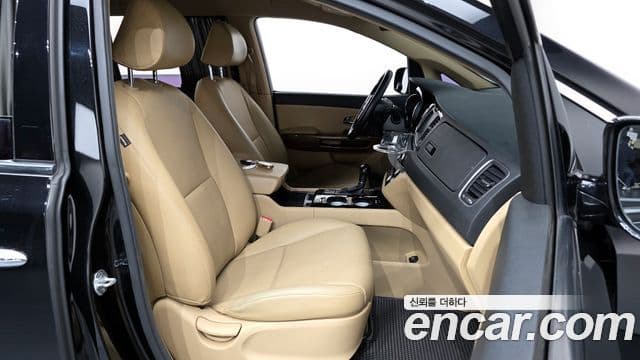 Kia All New Carnival Prestige, 2016 11