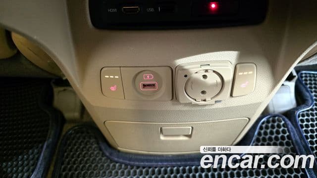 Kia All New Carnival Prestige, 2016 18