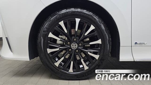 Toyota Alphard 4세대 2.5 HEV Executive AWD, 2024 все фото