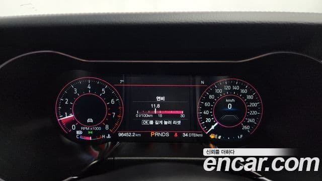 Ford Mustang купе, 2019 8