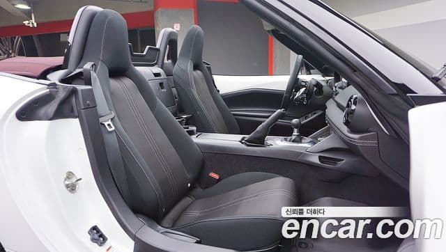 마쯔다 MX-5 MIATA, 2021 10