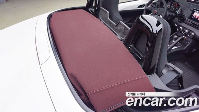 마쯔다 MX-5 MIATA, 2021 12