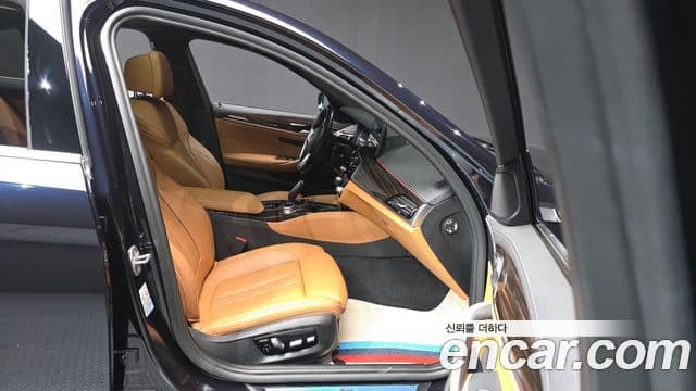 BMW 5시리즈 (G30) 520i M Sport, 2021 11