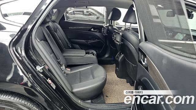 Kia K7 Premier Noblesse, 2020 12