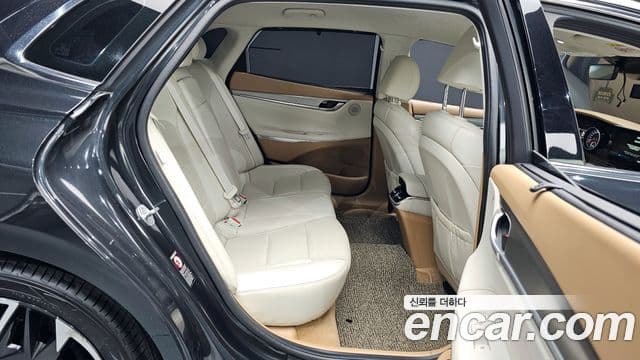 Hyundai The / новый New Grandeur IG Exclusive, 2020 12