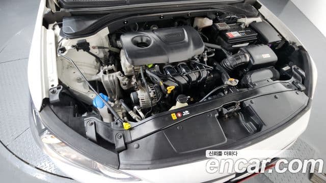 Hyundai Avante AD 1.6 GDI Value Plus, 2018 6