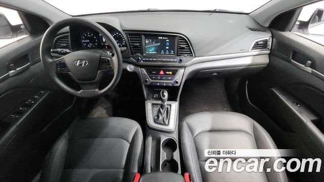 Hyundai Avante AD 1.6 GDI Value Plus, 2018 7
