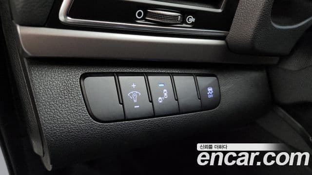 Hyundai Avante AD 1.6 GDI Value Plus, 2018 15