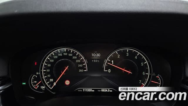 BMW 5시리즈 (G30) Luxury, 2018 8