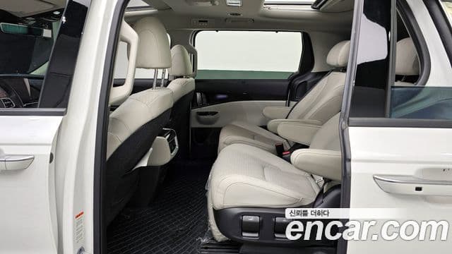 Kia Carnival 4세대 Signature, 2023 12