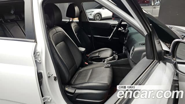 Hyundai Venue Modern, 2020 10