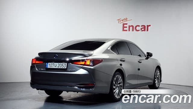 Lexus ES300h 7세대 Luxury Plus, 2022 2