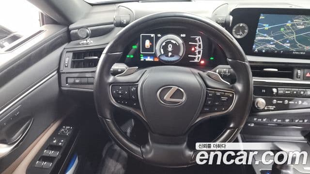 Lexus ES300h 7세대 Luxury Plus, 2022 13